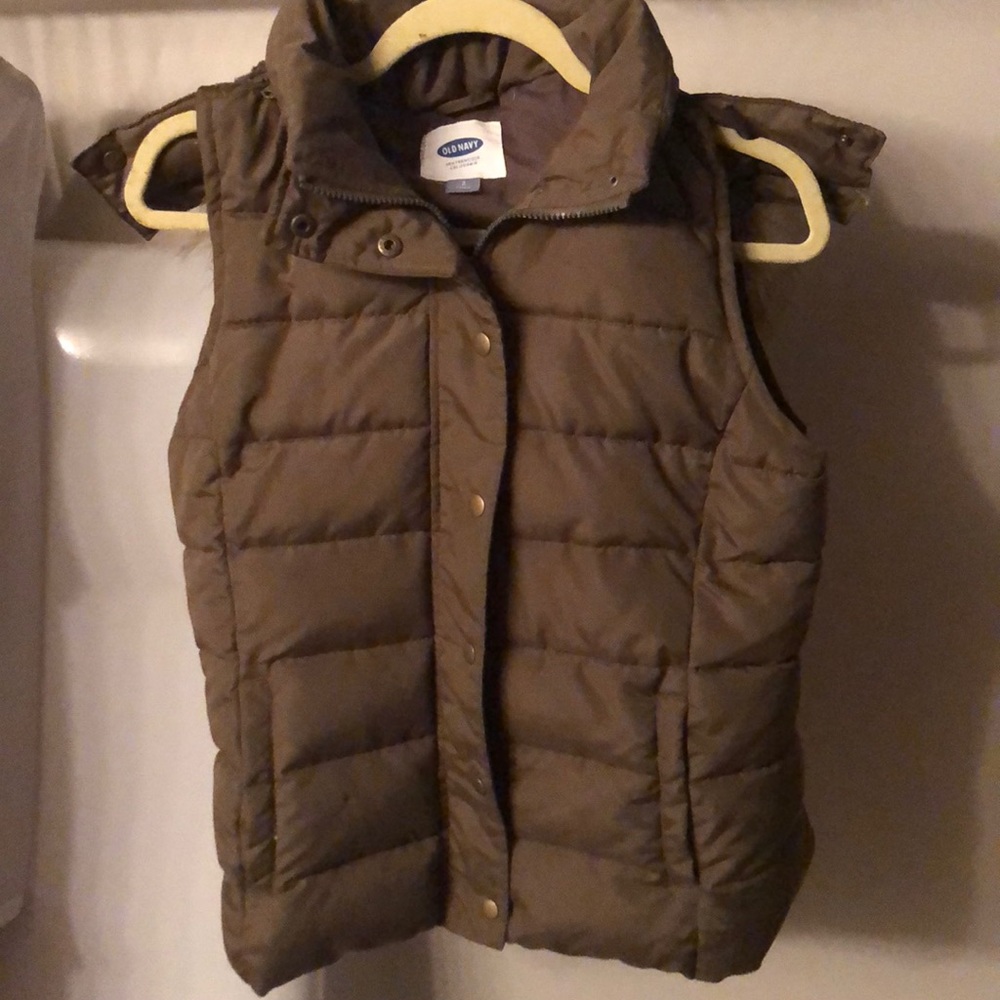 Old Navy Hooded Puffy Vest